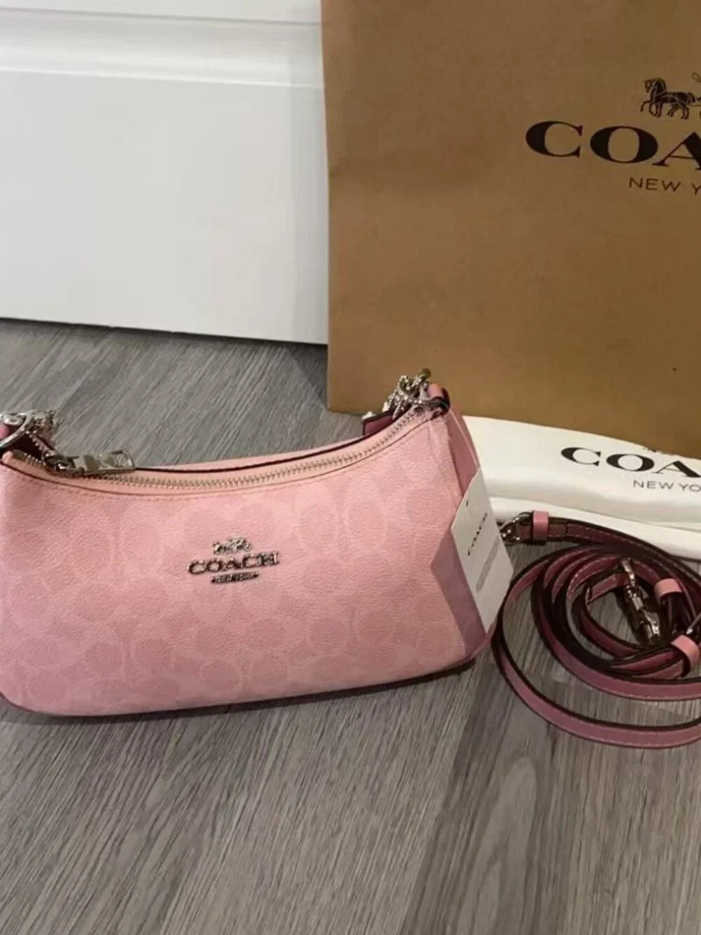 COACH Teri Shoulder Bag In Signature Canvas